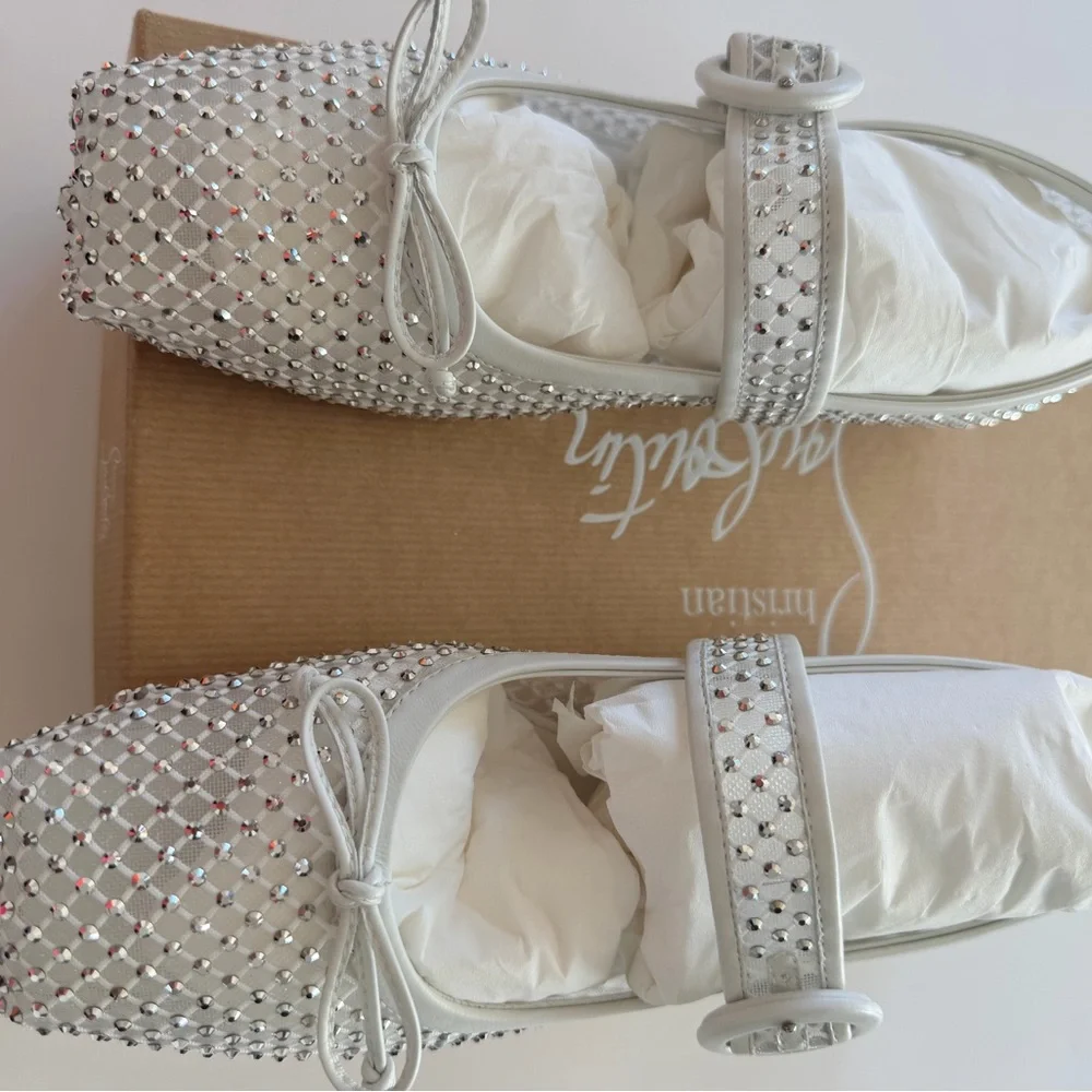Christian Louboutin MAMASTRAPITINA Strass Crystal Mesh Ballerina Flat Shoes
9.5 - Picture 13 of 16